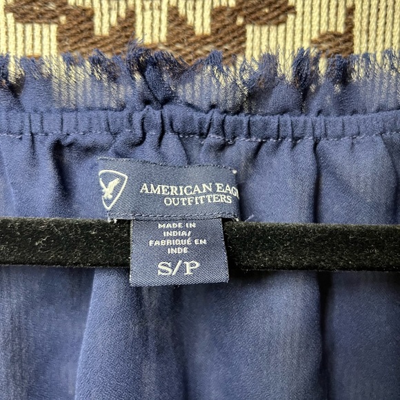 Detailed sheer blouse - Picture 2 of 3